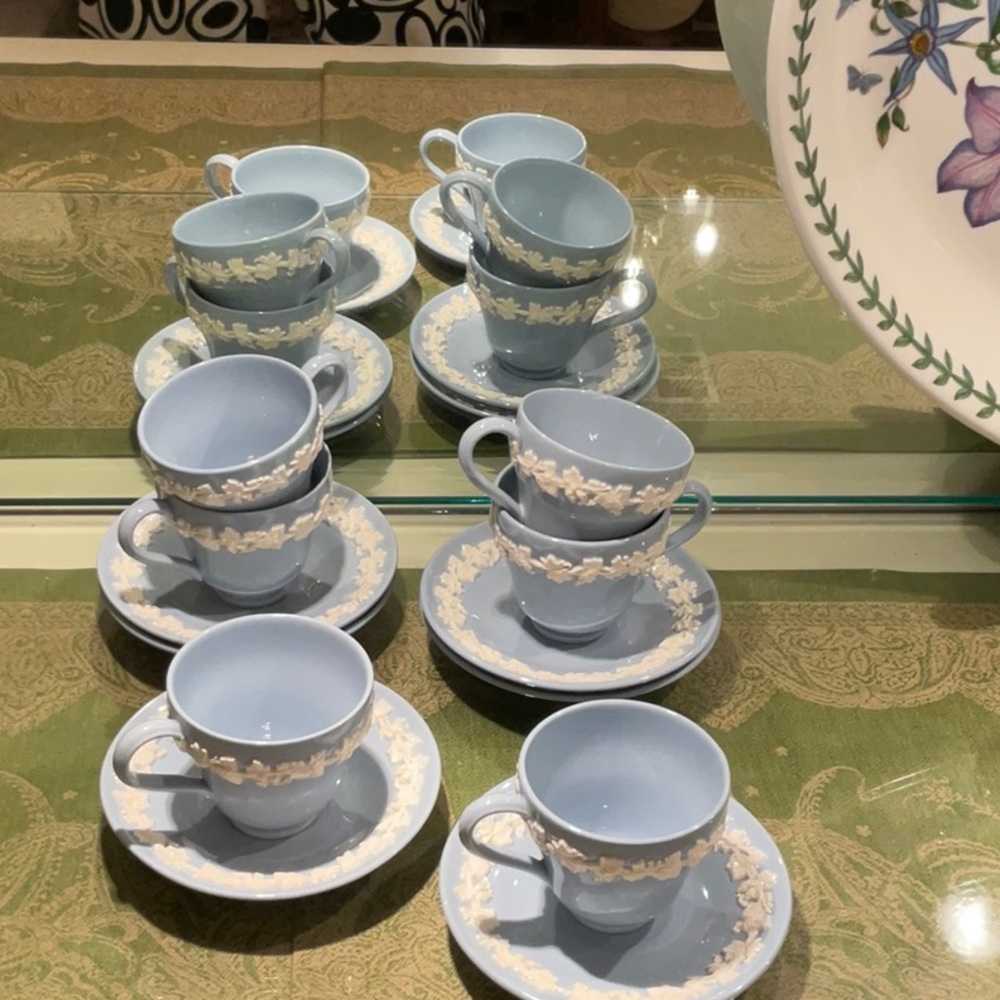 Set of 6 Wedgewood demitasse cup and saucers. Mint condition, from the 50’s. - Picture 1 of 5